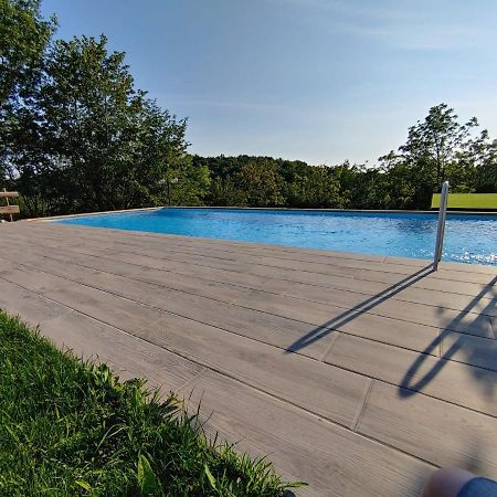 Hotel Il carpino bianco Puegnago del Garda Esterno foto